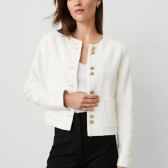 New With Tags-Ann Taylor Double Button Jacket in Boucle Tweed. Winter White, 10 - Picture 1 of 6